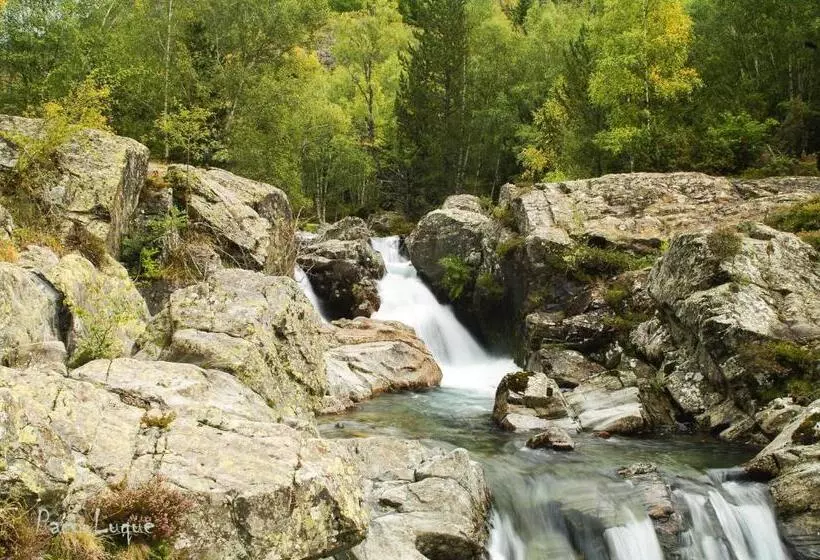 בית מלון כפרי Marxant