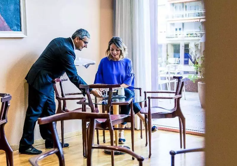 Hotel Mercure Carlton Rioja