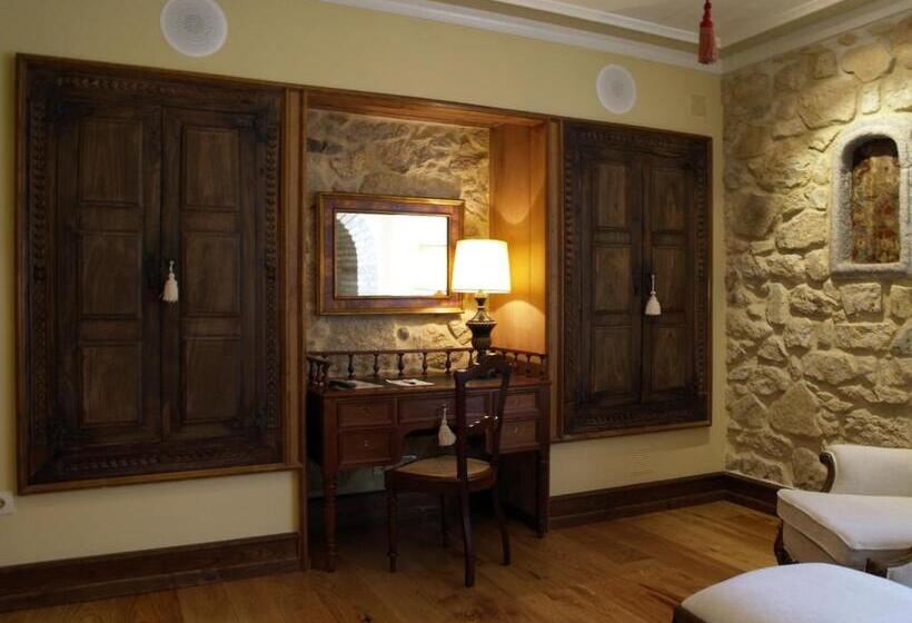 هتل Monumento Convento De San Benito