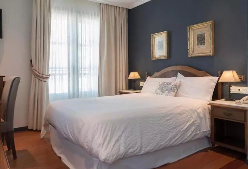 Отель Monumento Convento De San Benito