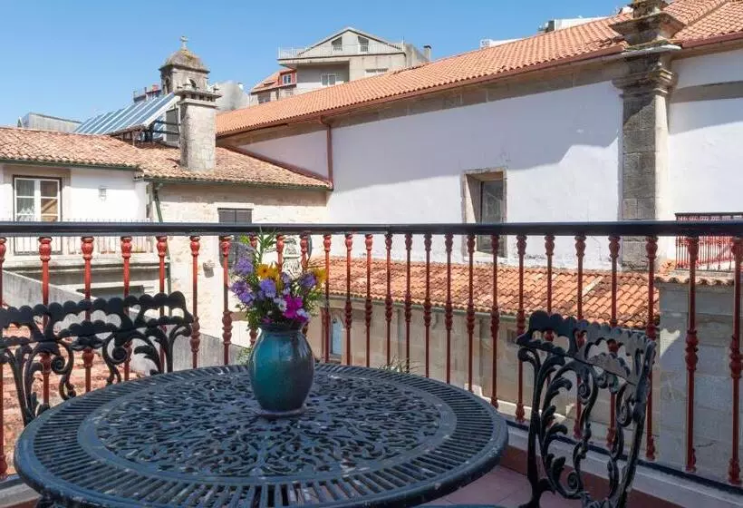 Отель Monumento Convento De San Benito