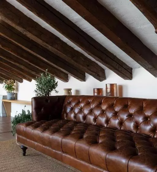 Отель Petit Palace Preciados