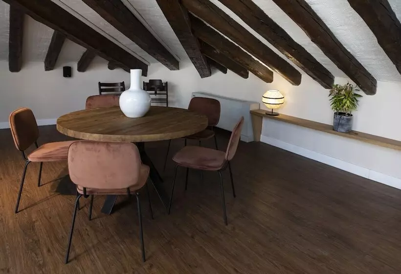 هتل Petit Palace Preciados