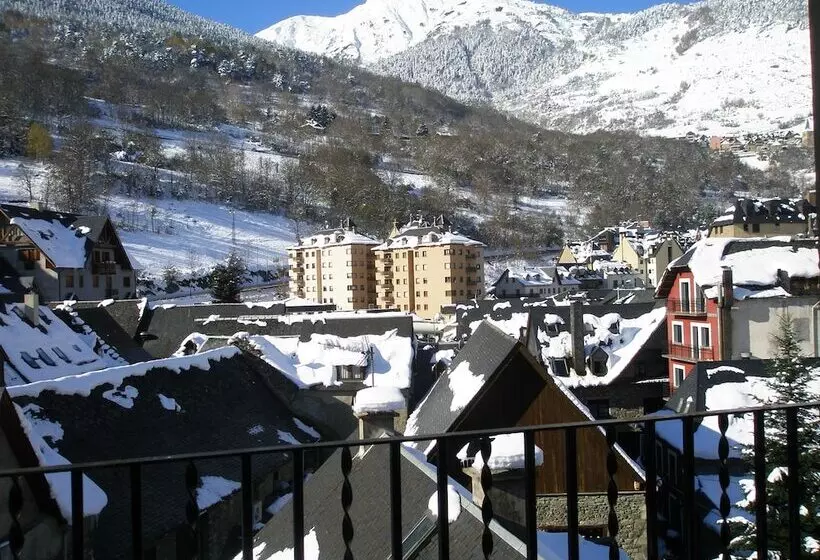 Szálloda Riu Nere Mountain