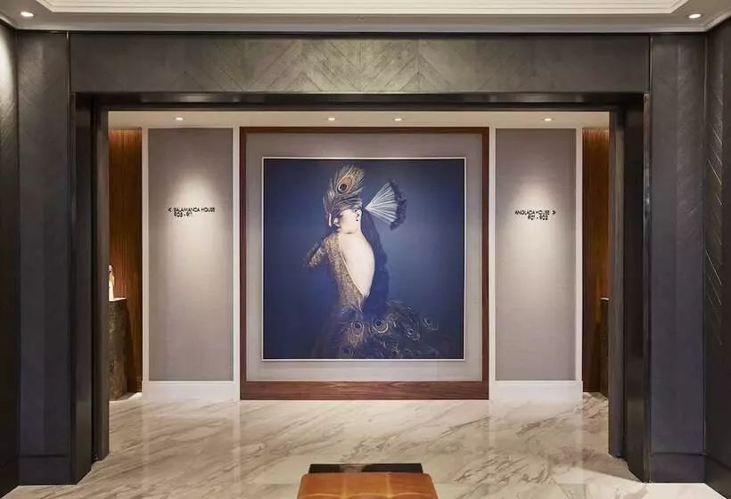 Отель Rosewood Villa Magna