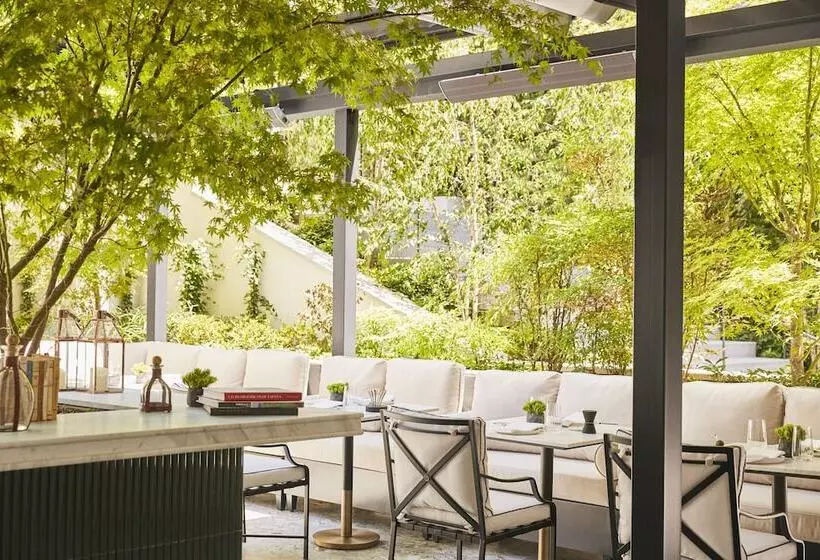 Отель Rosewood Villa Magna