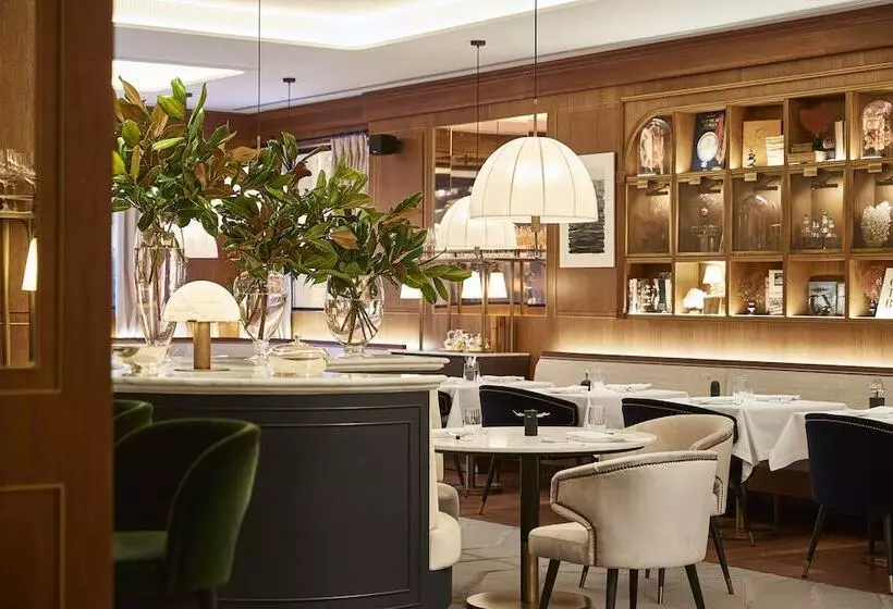 Отель Rosewood Villa Magna