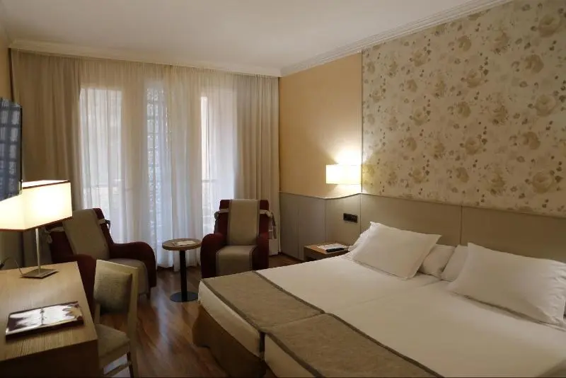 هتل Spa Termaeuropa Balneario Arnedillo