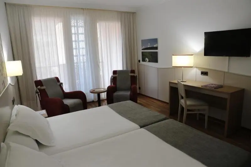 هتل Spa Termaeuropa Balneario Arnedillo