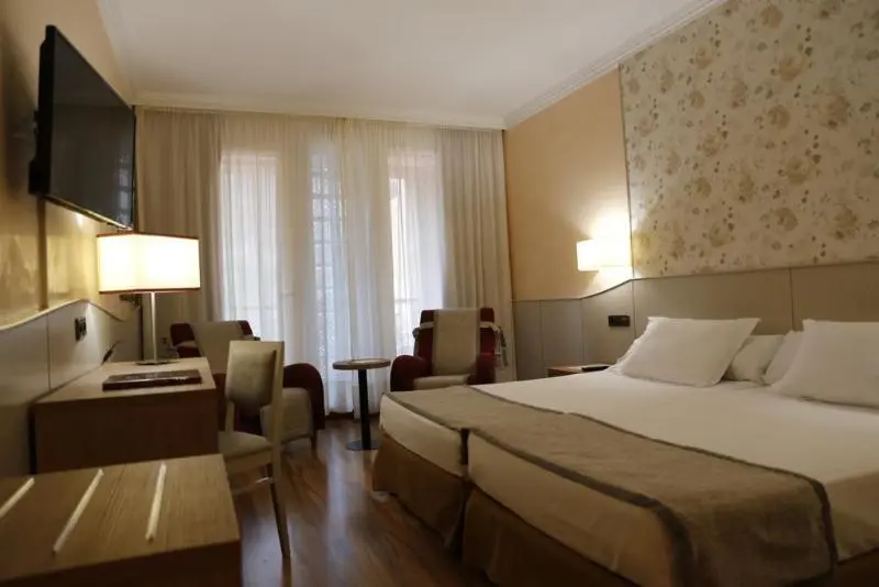 هتل Spa Termaeuropa Balneario Arnedillo