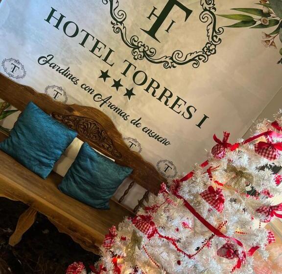 Отель Torres I