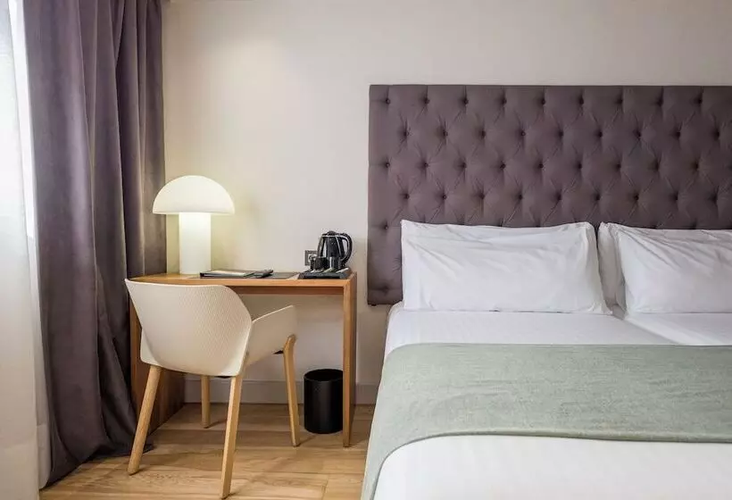 Hotel Zenit Abeba