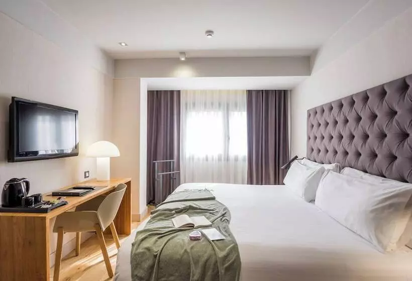 Hotel Zenit Abeba