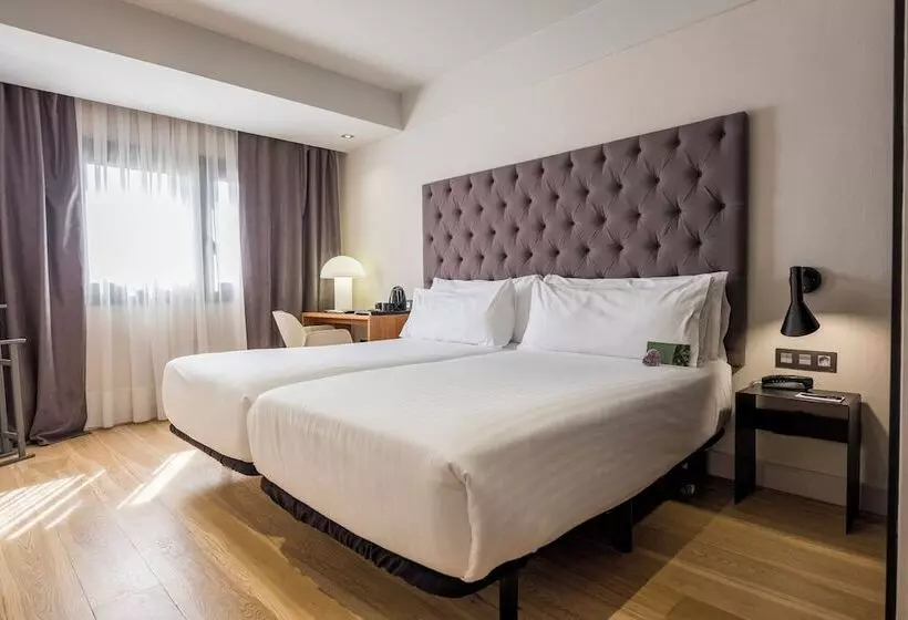 Hotel Zenit Abeba