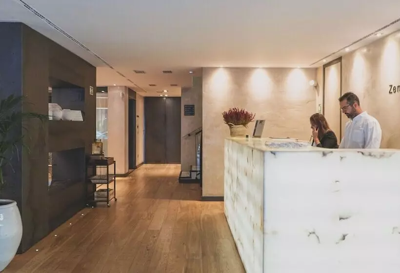 Hotel Zenit Abeba