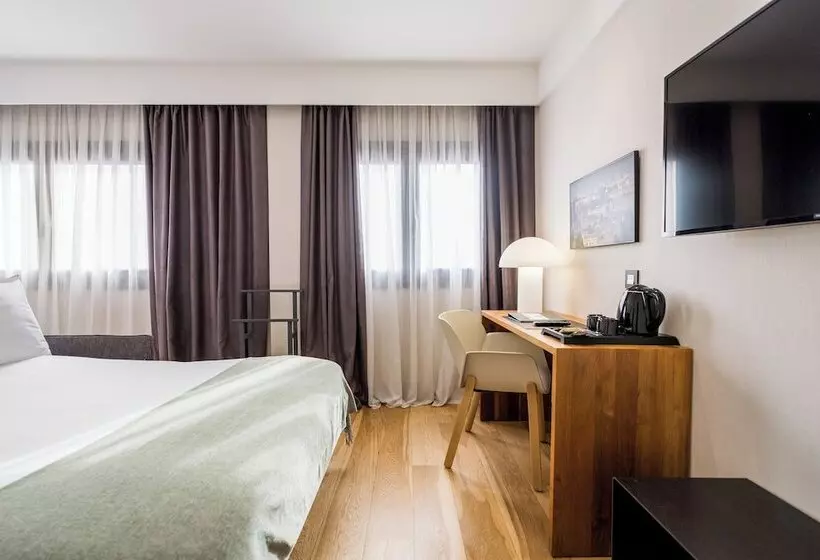 Hotel Zenit Abeba