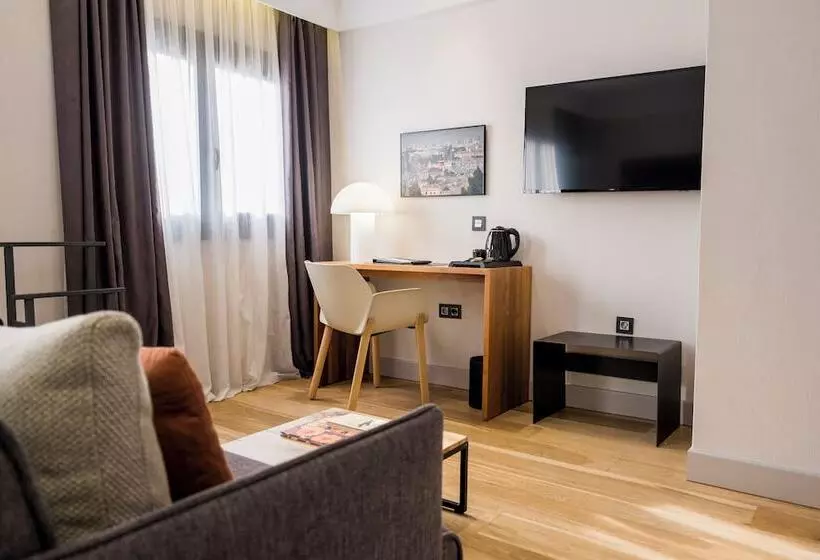 Hotel Zenit Abeba