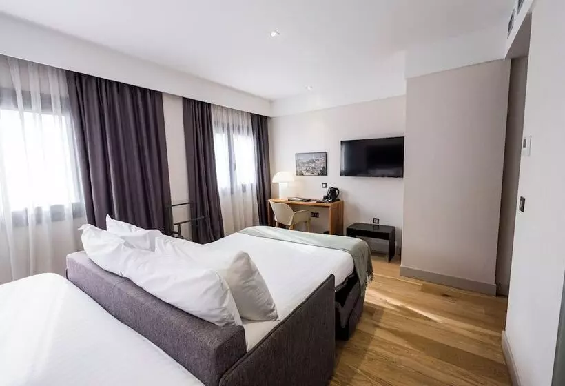 Hotel Zenit Abeba