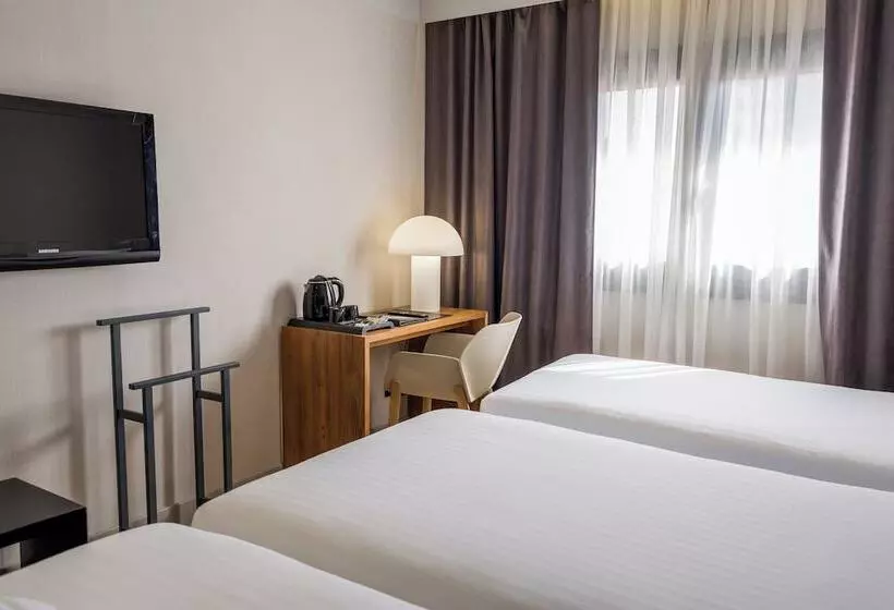 Hotel Zenit Abeba