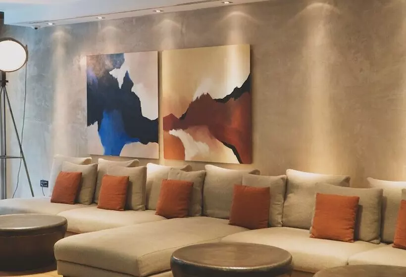 Hotel Zenit Abeba