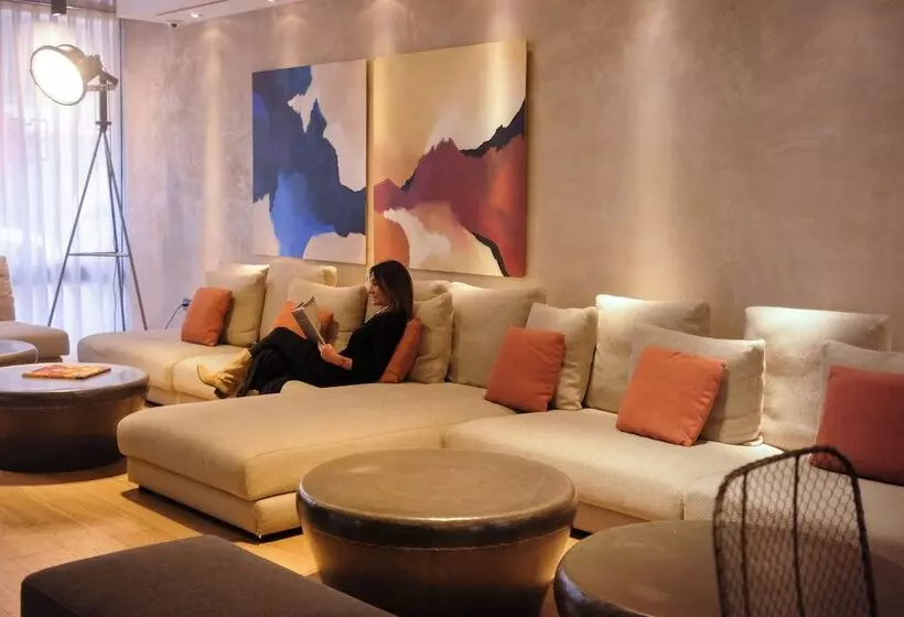 Hotel Zenit Abeba