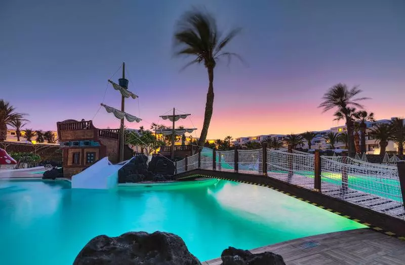 ホテル H10 Suites Lanzarote Gardens