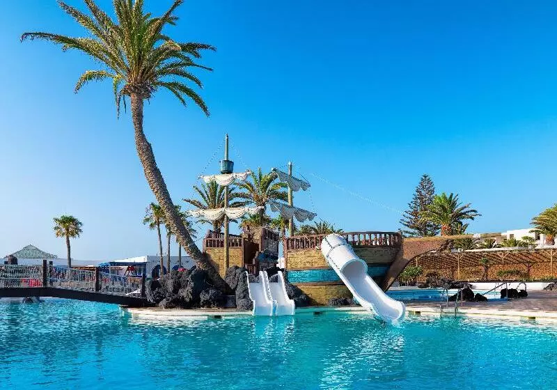 ホテル H10 Suites Lanzarote Gardens
