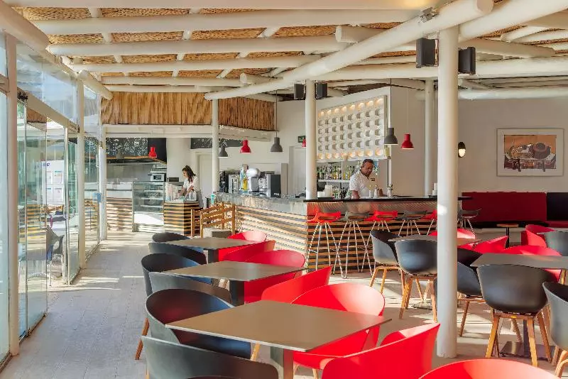 ホテル H10 Suites Lanzarote Gardens