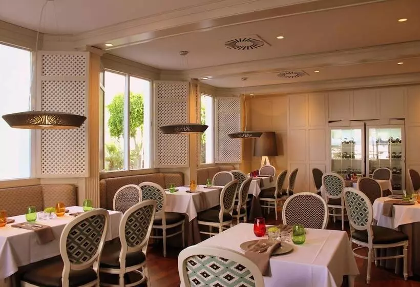 Aparthotel Monarque Sultán