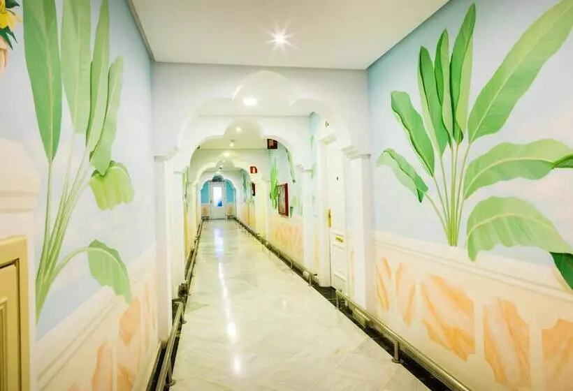 Aparthotel Monarque Sultán