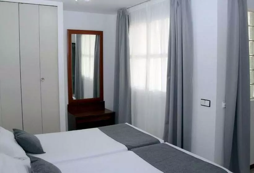 Hospedium Hotel Blu Torre de Sevilla