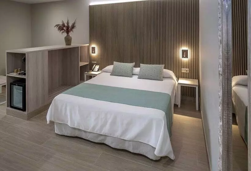 ホテル 4r Gran Europe