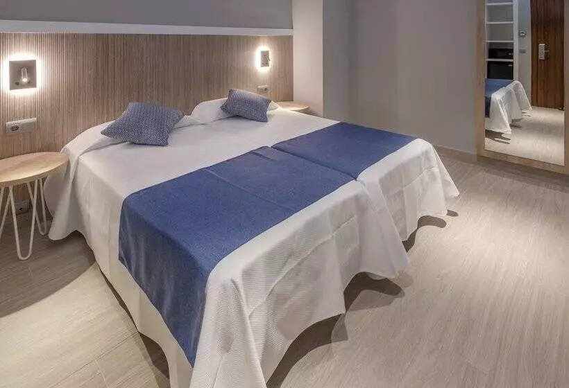 ホテル 4r Gran Europe