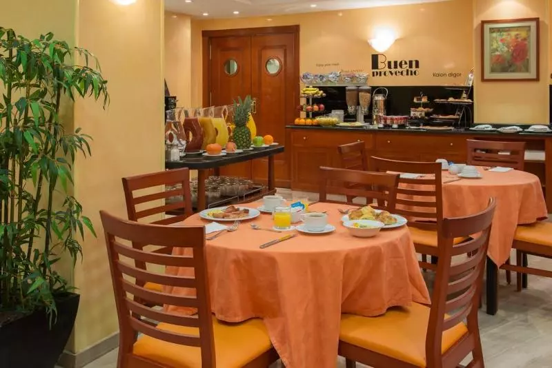 Отель America Sevilla