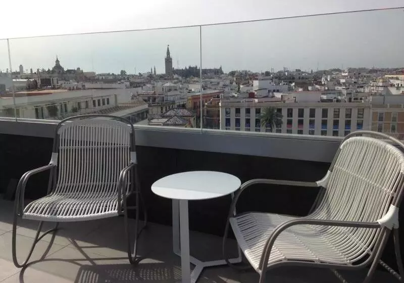 Отель America Sevilla