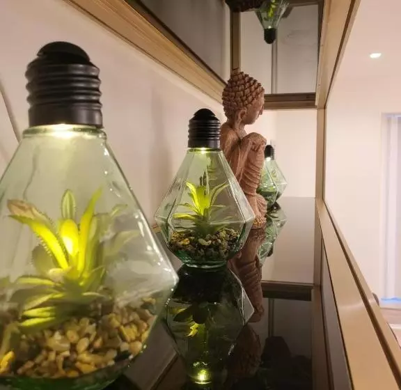 酒店 Checkin Travé