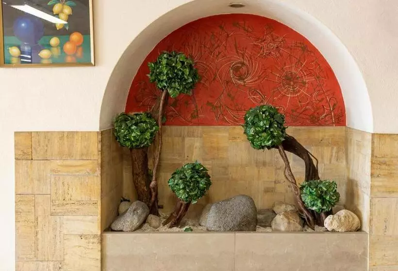 酒店 Checkin Travé