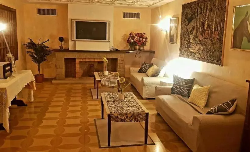 酒店 Checkin Travé