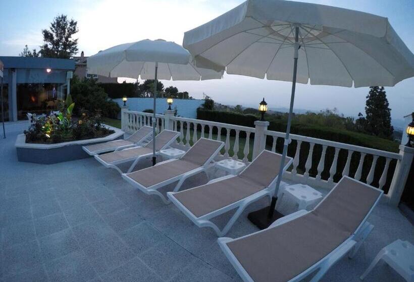 فندق Complejo Los Rosales