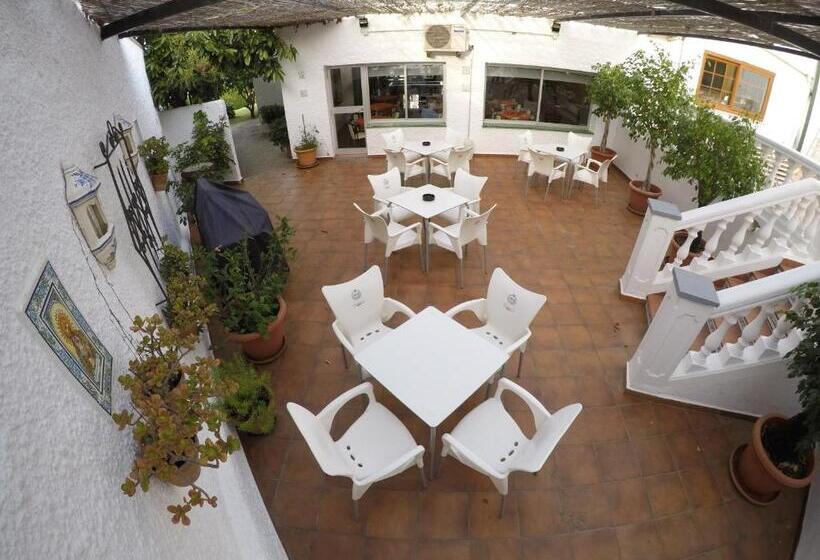 فندق Complejo Los Rosales