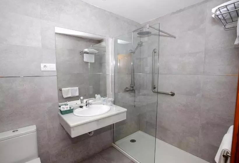 هتل Complejo Los Rosales