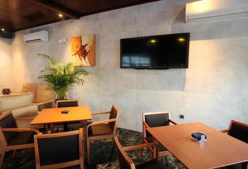 فندق Complejo Los Rosales