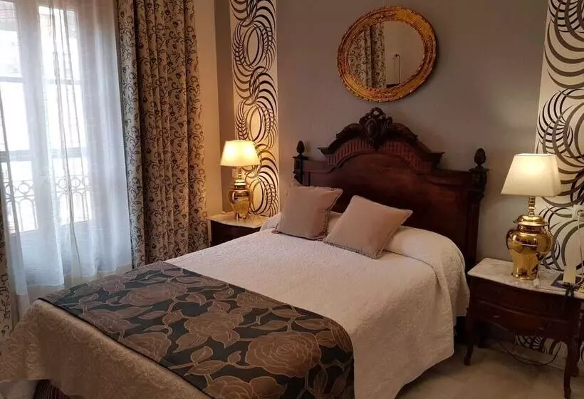هتل Europa Boutique Sevilla