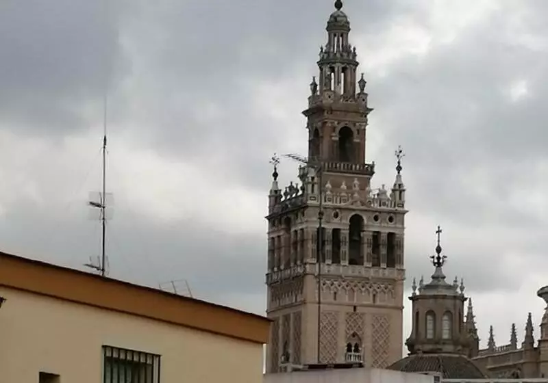 هتل Europa Boutique Sevilla