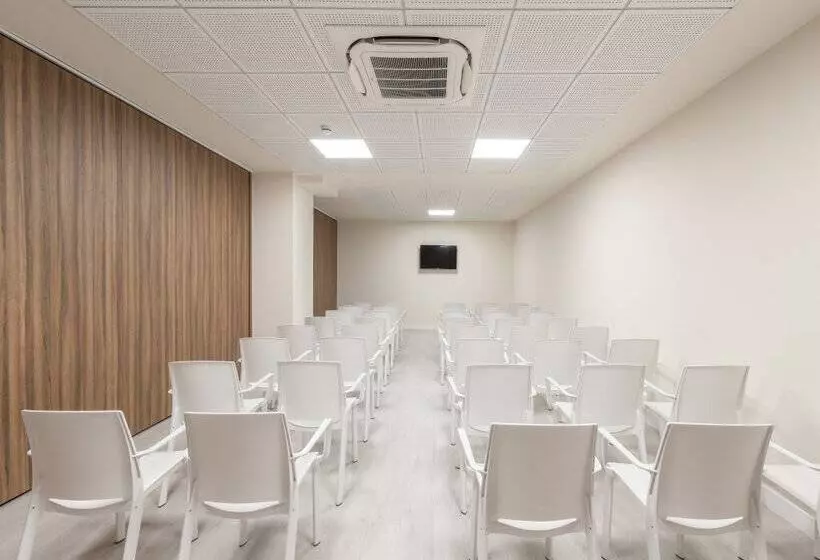 Отель Eurosalou & Spa