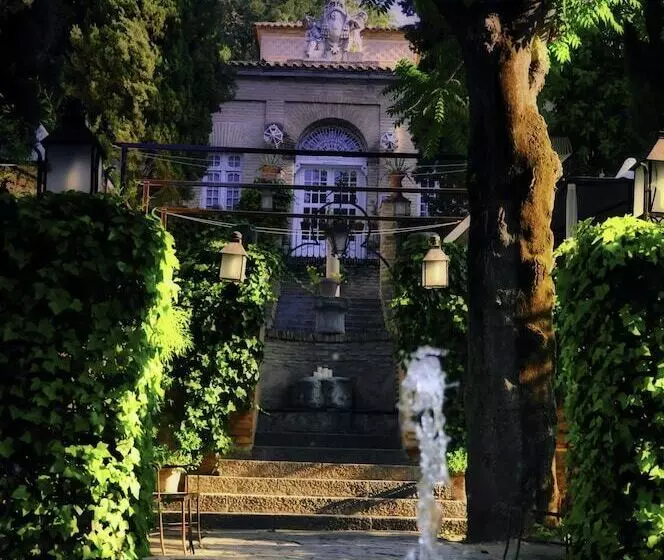 هتل Hacienda Del Cardenal