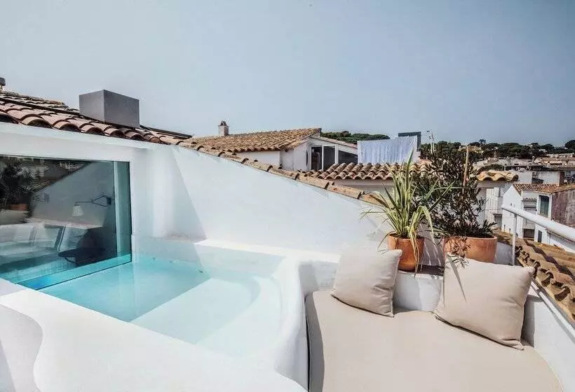 فندق Isabella S Llafranc