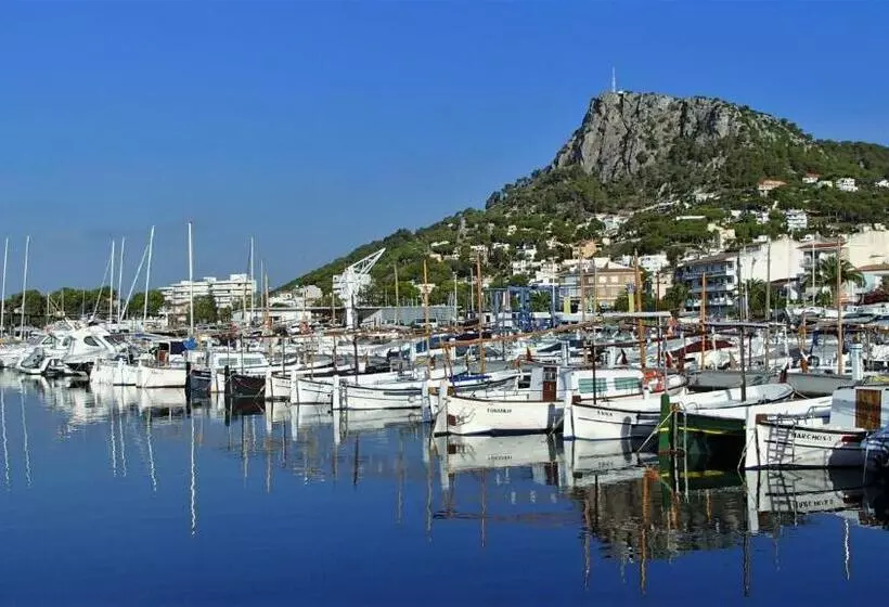 בית מלון כפרי La Masia