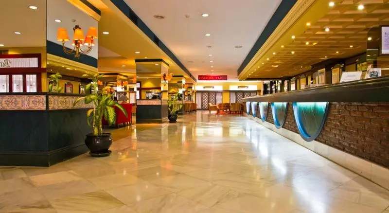 Hotel Las Palmeras Affiliated by Fergus