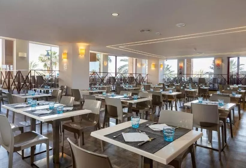 Hotel Las Palmeras Affiliated by Fergus